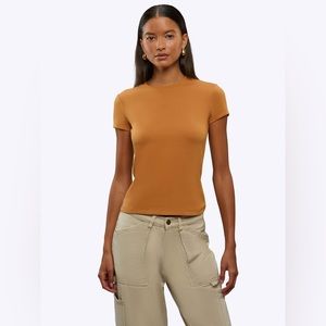 CUTS Women’s Tomboy Tee Size Large